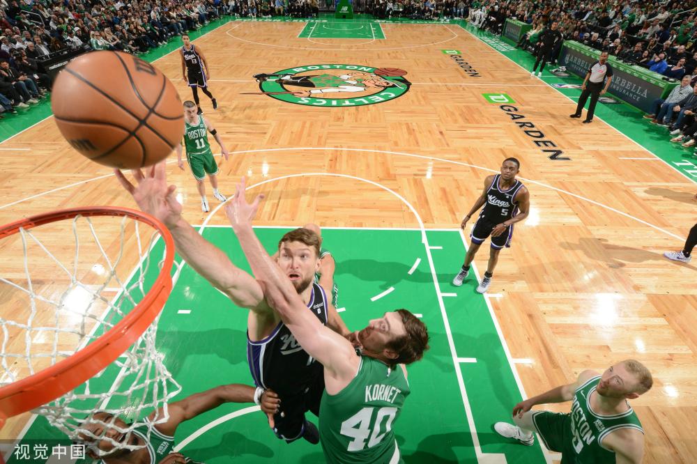 公众视野中 公众视野中